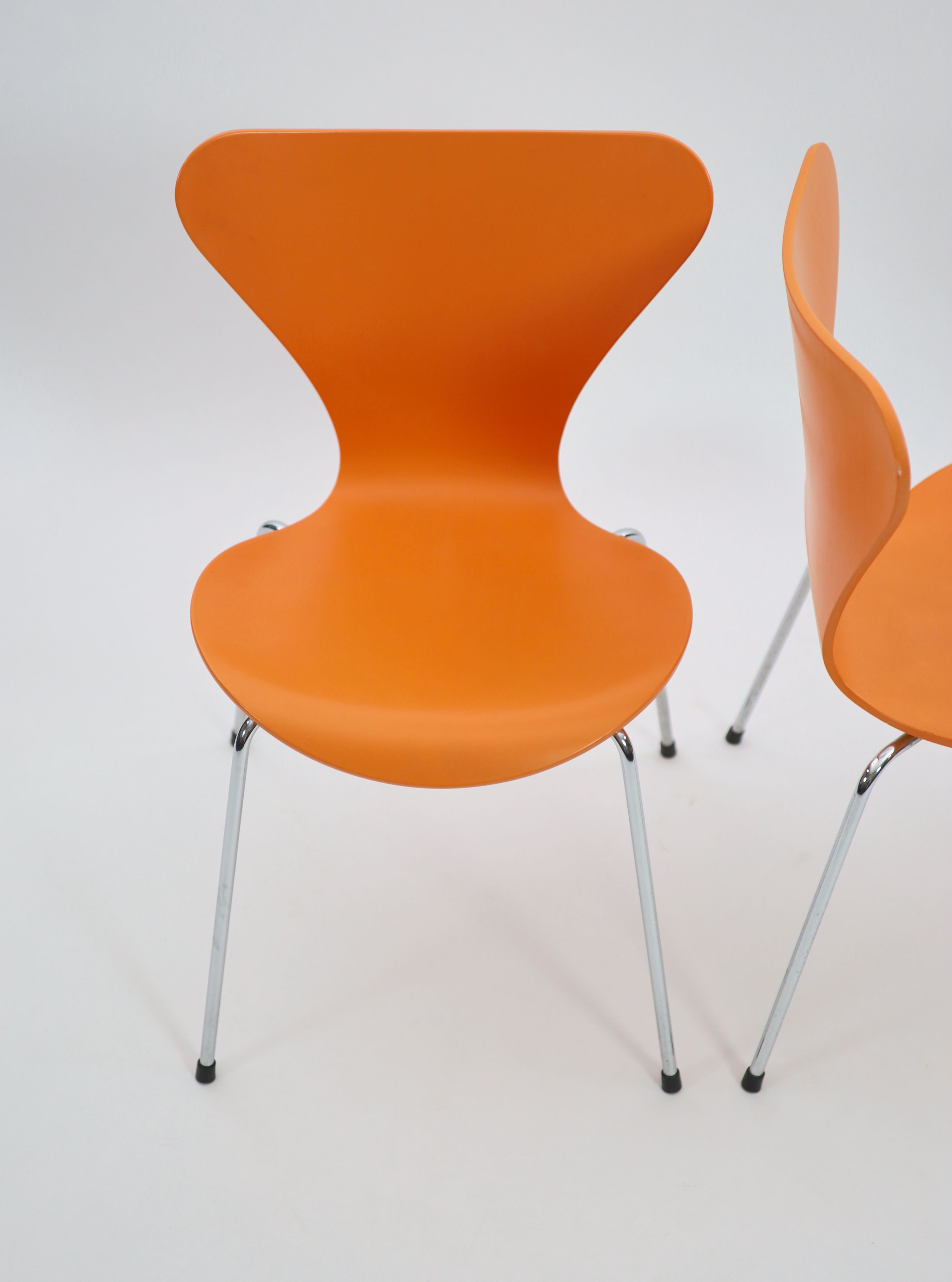 A set of six Danish Fritz Hansen chairs